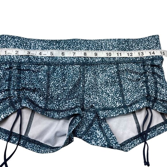 Lululemon Hot Hot Shorts Pebble Print Parfait Pink Alberta Lake Active Gym M - Picture 8 of 10